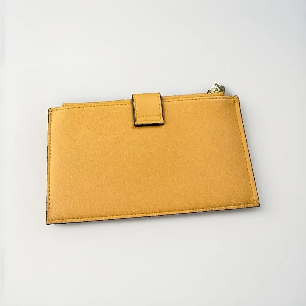 Travelambo this stylish